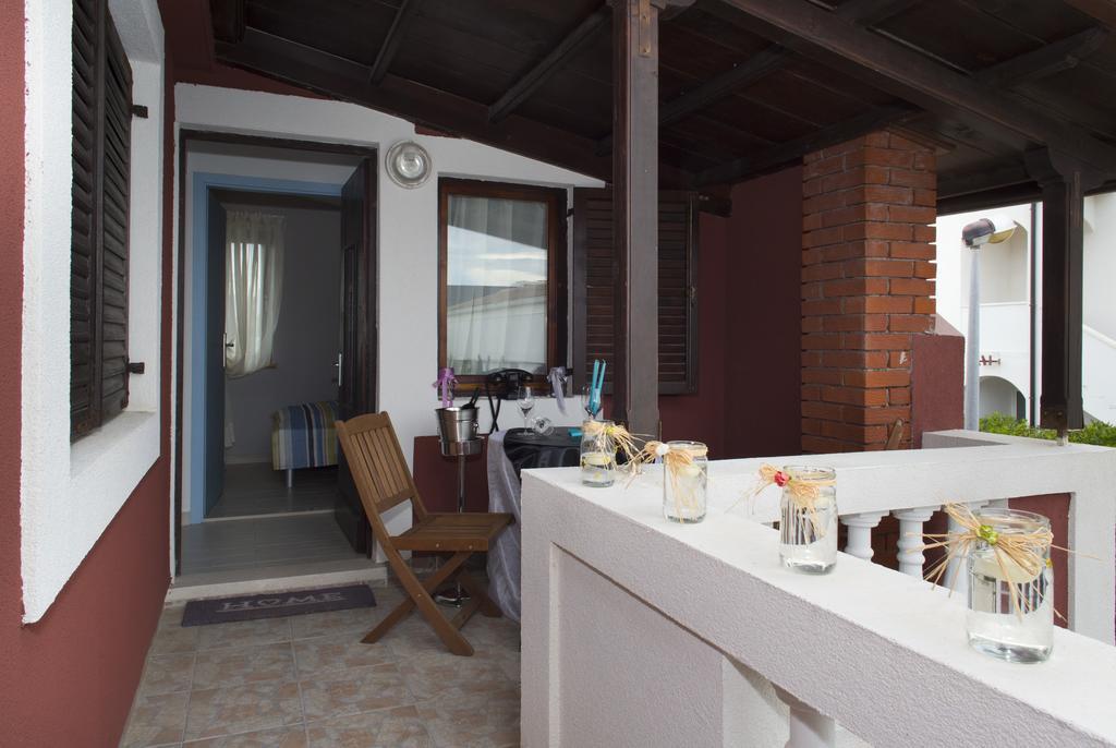 Sea Margarita Apartment Pag Town Eksteriør bilde